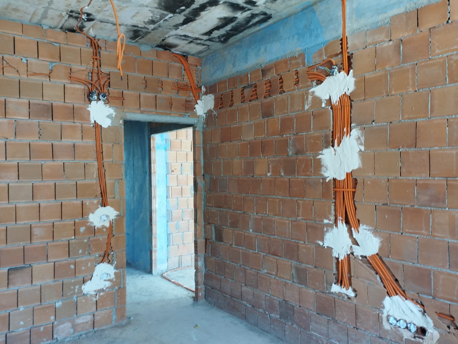 Güvenli ve Akıllı Konut Elektrik Sistemleri - 1